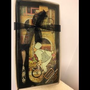 Counter Art Cheese Server & Trivit